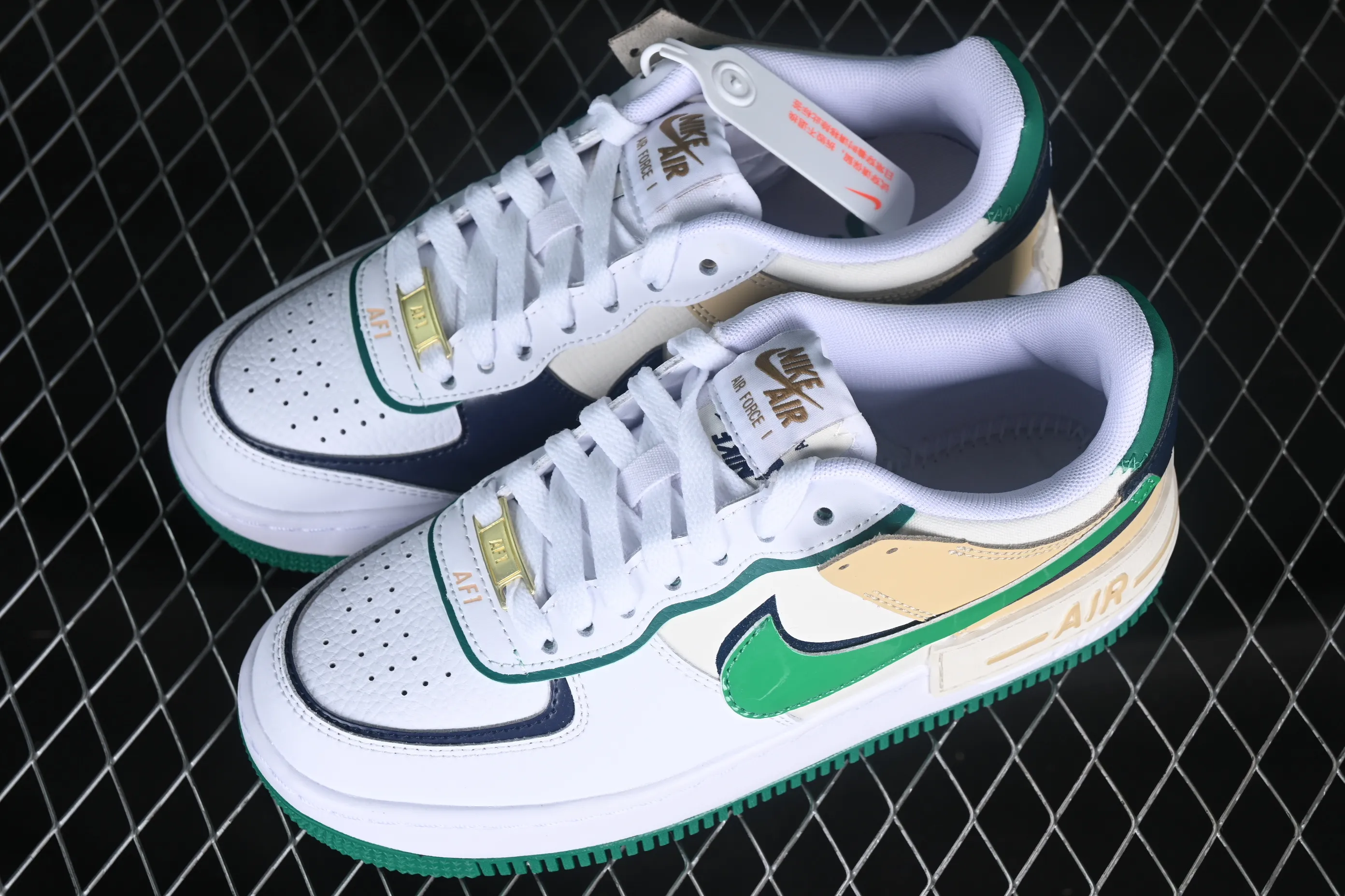 All Categories Nk Air Force 1 Air Force Series Nk Air Force 1 Shadow Air Force Lightweight Increase Nk Air Force 1 Shadow Air Force One Lightweight Increase Low-top Versatile Sneakers DZ1847-102